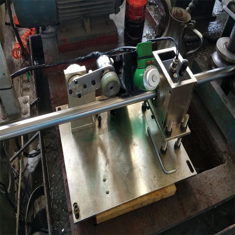 On-line eddy current testing system for stainless steel straight welded pipe ECN1002/EFN1002